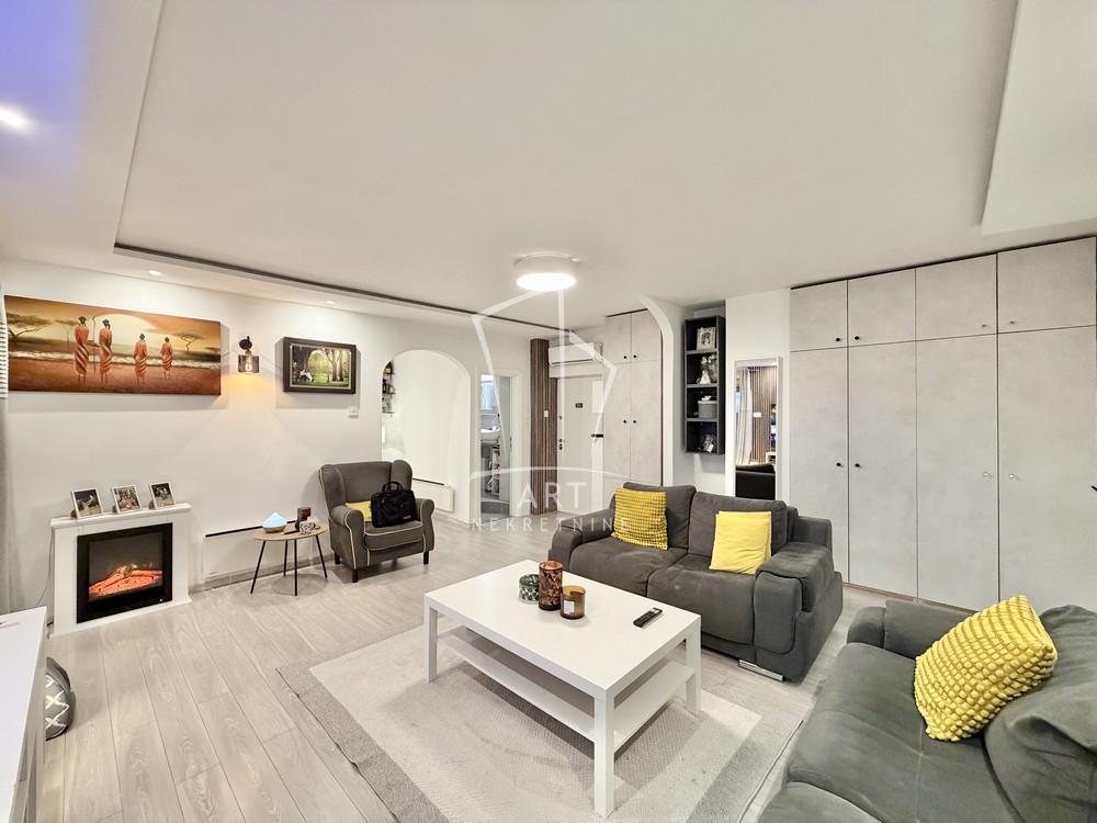 Stan na prodaju u Beogradu, Vojvode Stepe, dvoiposoban, 36m2, cena 230000 evra