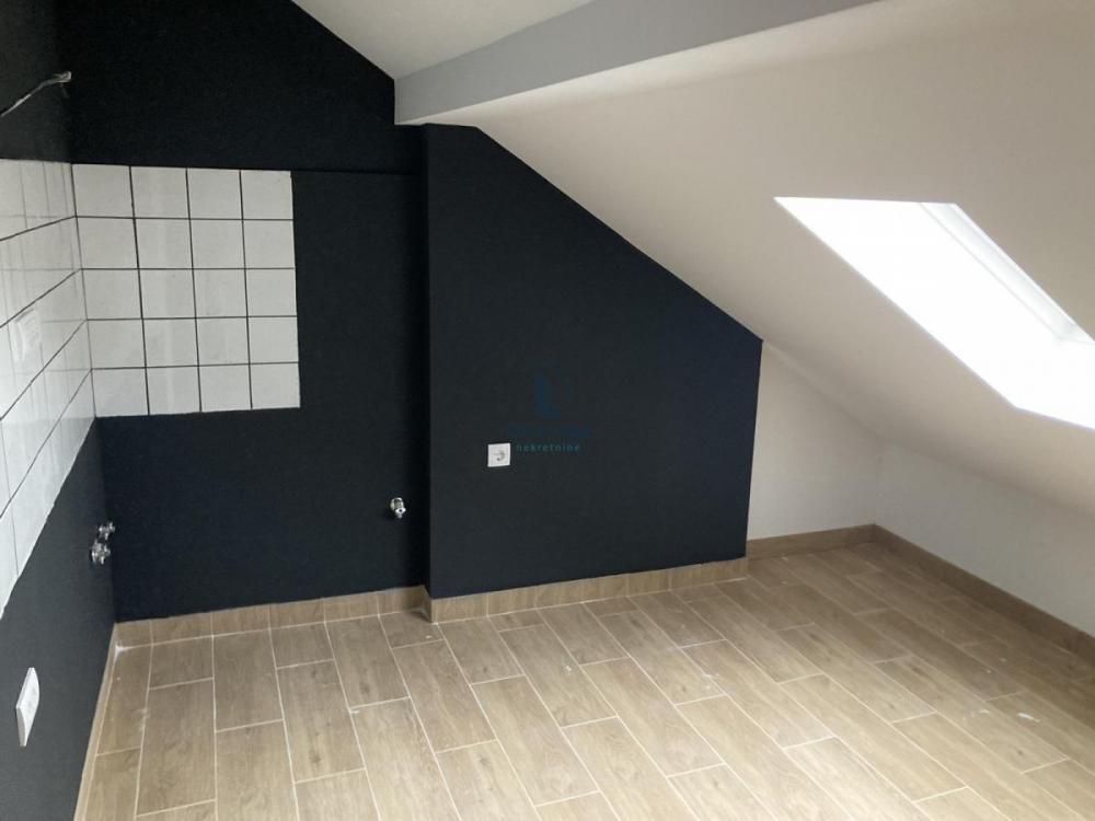 Stan na prodaju u Beogradu, Železnik, dvosoban, 52m2, cena 105000 evra