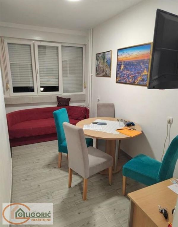 Stan na prodaju u Beogradu, Konjarnik, dvosoban, 71m2, cena 206000 evra