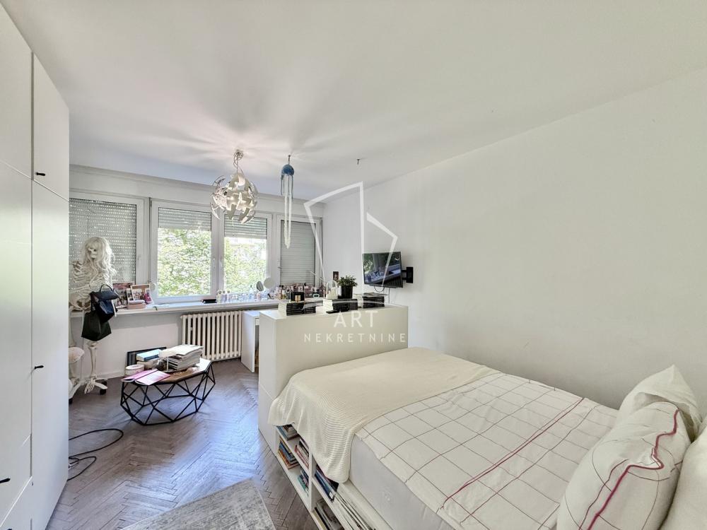 Stan na prodaju u Beogradu, Palilula, cetvorosoban, 120m2, cena 526000 evra