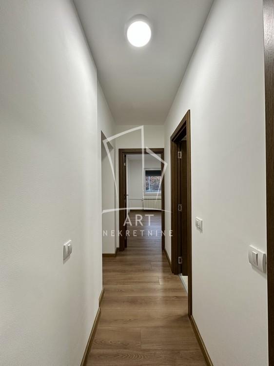 Stan na prodaju u Beogradu, Novi Beograd blok 62, 104m2, cena 410000 evra