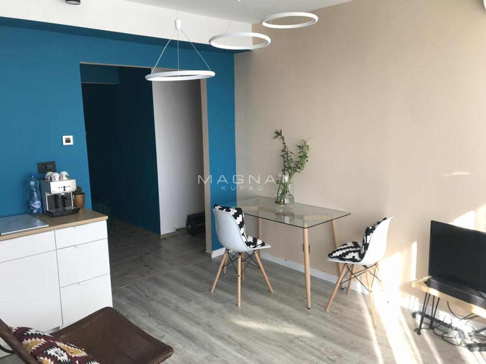 Stan na prodaju u Beogradu, Dušanovac, 116m2, cena 319000 evra