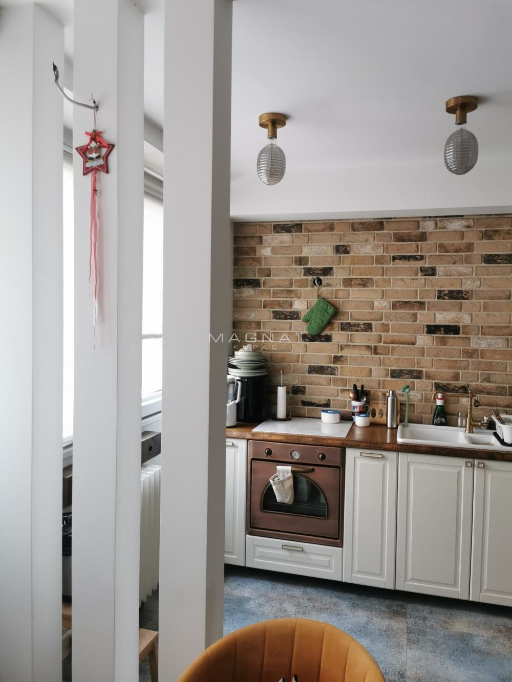 Stan na prodaju u Beogradu, Dušanovac, 116m2, cena 319000 evra