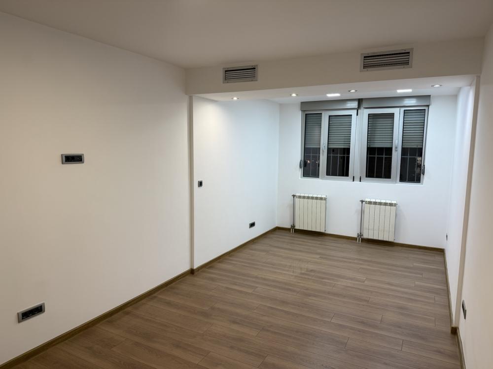 Stan na prodaju u Beogradu, Filmski grad, dvoiposoban, 70m2, cena 210000 evra