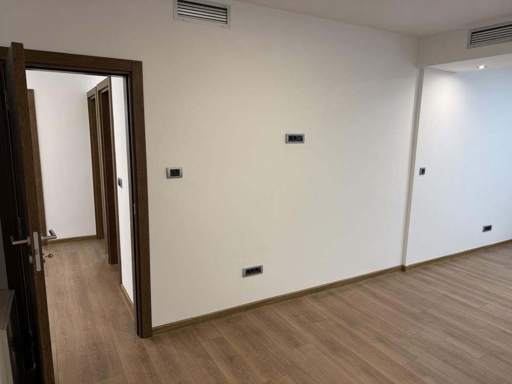 Stan na prodaju u Beogradu, Filmski grad, dvoiposoban, 70m2, cena 210000 evra