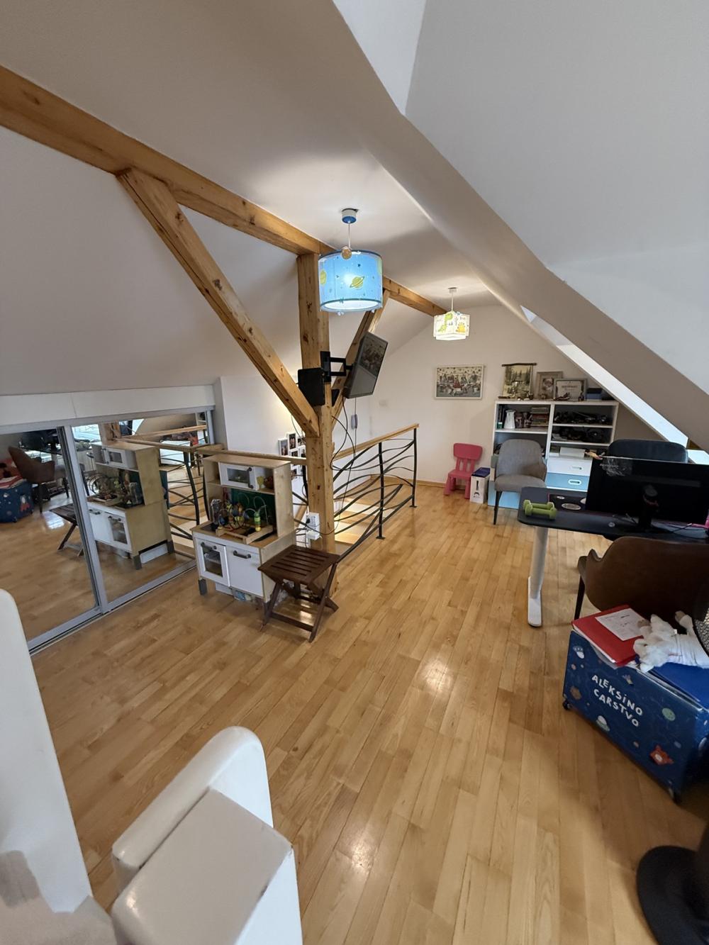 Stan na prodaju u Beogradu, Hadžipopovac, trosoban, 84m2, cena 278000 evra