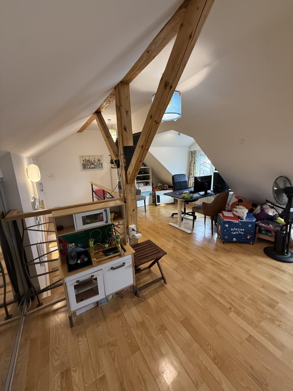 Stan na prodaju u Beogradu, Hadžipopovac, trosoban, 84m2, cena 278000 evra