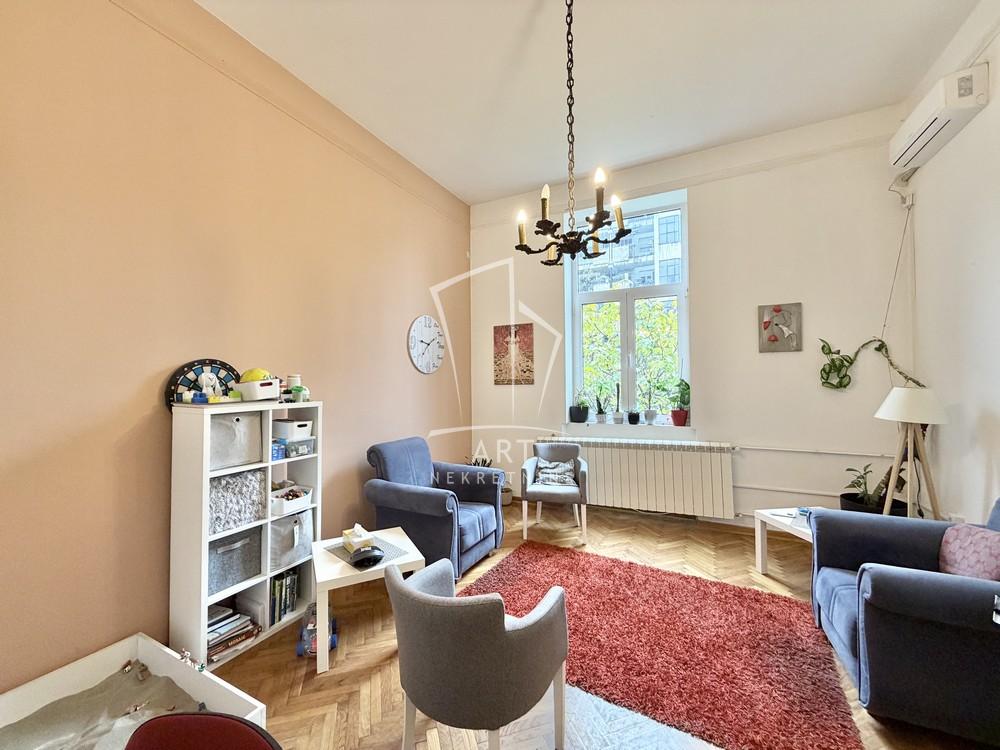 Stan na prodaju u Beogradu, Gornji Dorćol, dvosoban, 69m2, cena 299000 evra