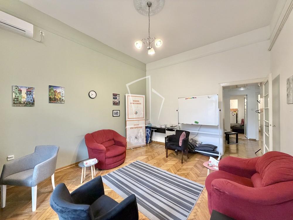 Stan na prodaju u Beogradu, Gornji Dorćol, dvosoban, 69m2, cena 299000 evra