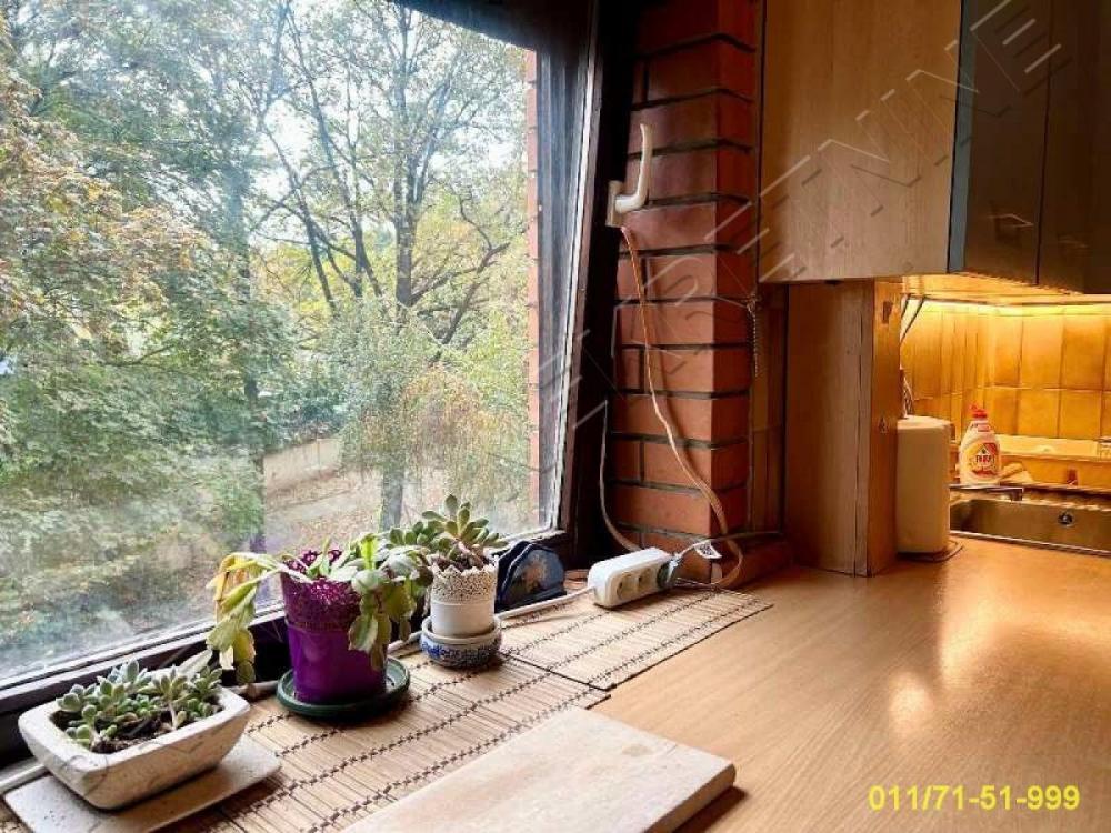 Stan na prodaju u Beogradu, Dedinje, trosoban, 100m2, cena 500000 evra