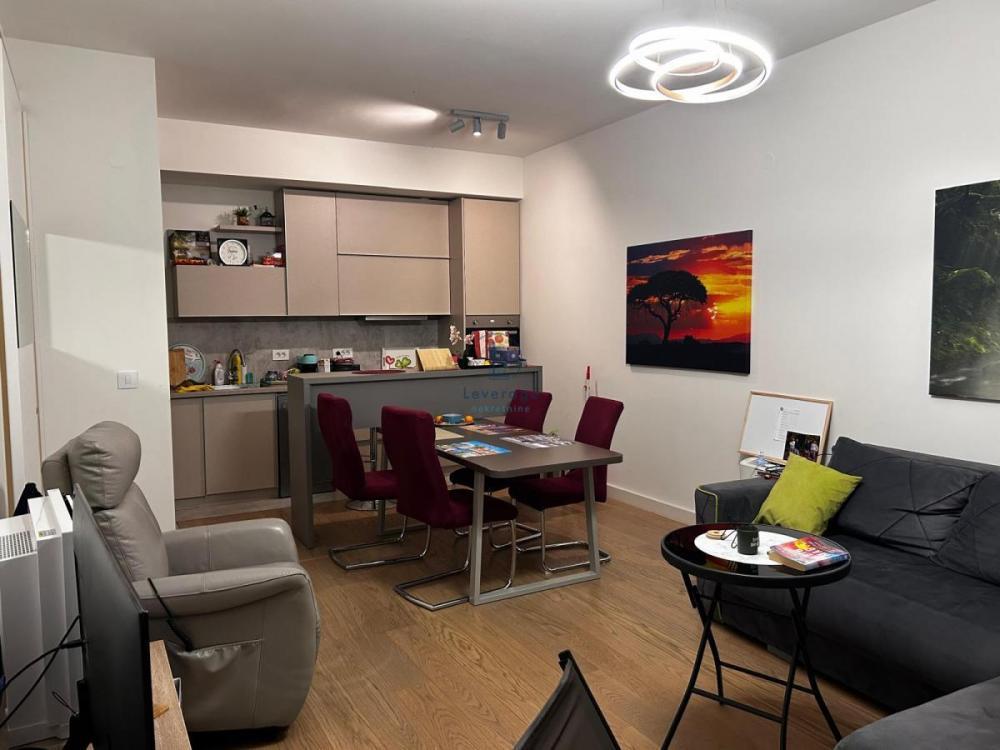 Stan na prodaju u Beogradu, Beograd na vodi, cetvorosoban, 110m2, cena 498000 evra