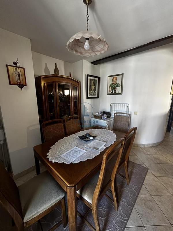 Stan na prodaju u Beogradu, Trošarina, troiposoban, 109m2, cena 299000 evra