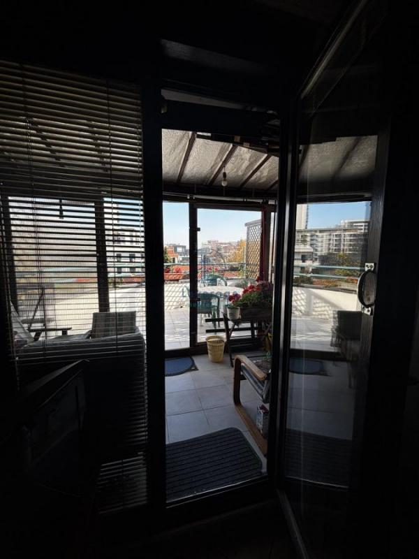 Stan na prodaju u Beogradu, Trošarina, troiposoban, 109m2, cena 299000 evra