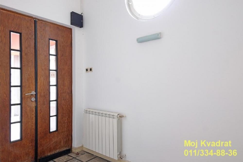 Stan na prodaju u Beogradu, Senjak, cetvorosoban, 113m2, cena 430000 evra