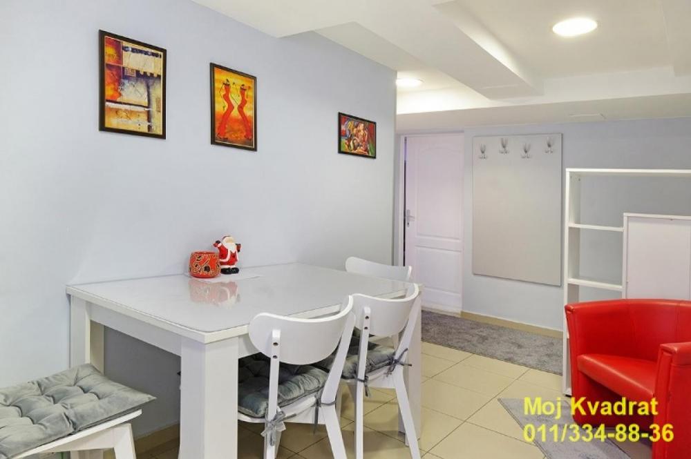 Stan na prodaju u Beogradu, Krunski venac, dvosoban, 50m2, cena 235000 evra