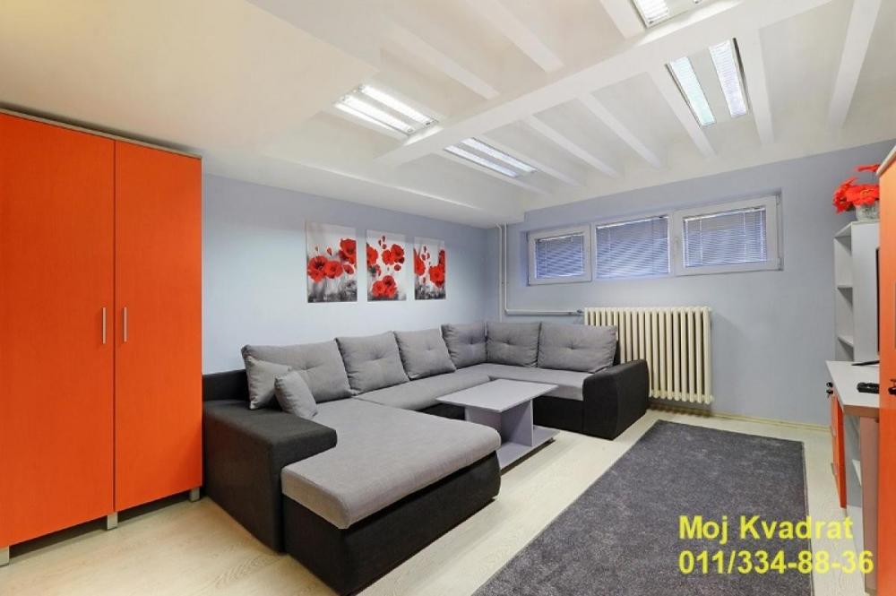 Stan na prodaju u Beogradu, Krunski venac, dvosoban, 50m2, cena 235000 evra