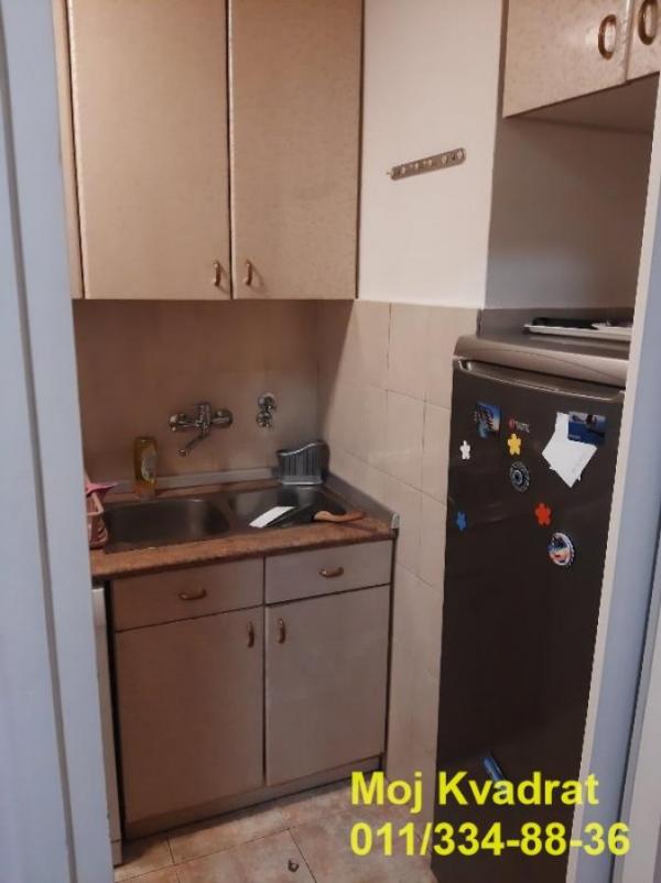 Stan na prodaju u Beogradu, Gornji grad, troiposoban, 75m2, cena 214000 evra