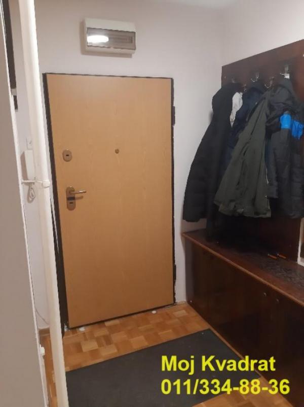 Stan na prodaju u Beogradu, Gornji grad, troiposoban, 75m2, cena 214000 evra