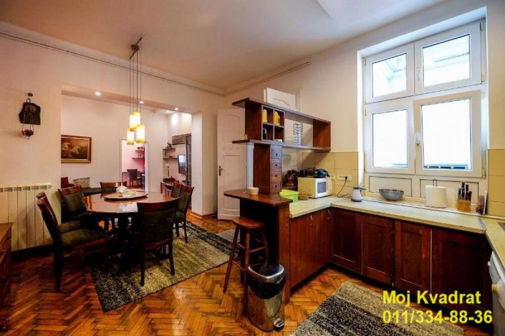 Stan na prodaju u Beogradu, Vračar (Centar), trosoban, 86m2, cena 320000 evra