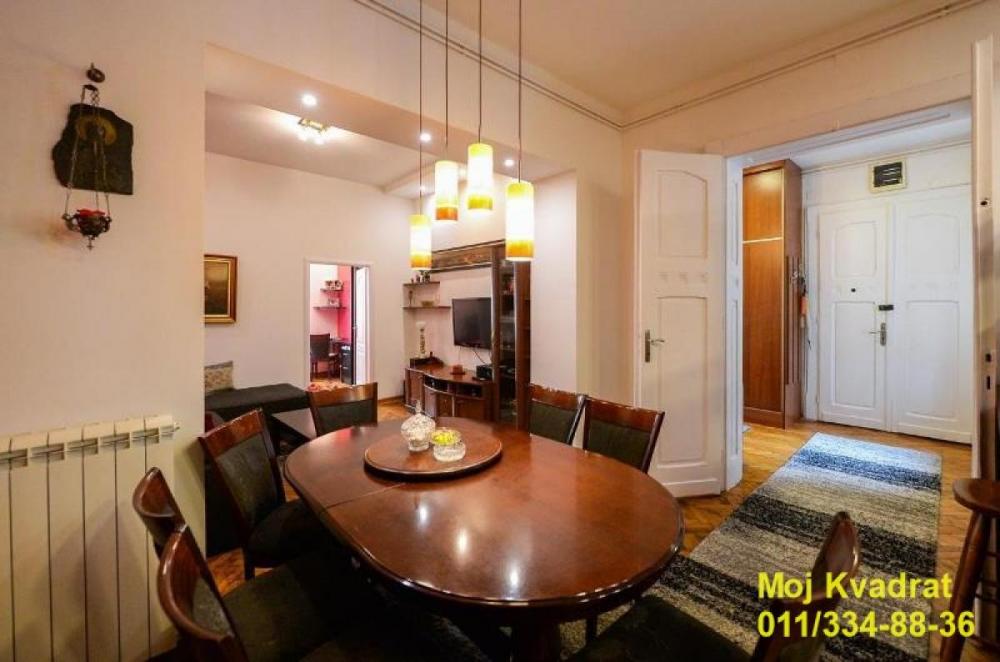 Stan na prodaju u Beogradu, Vračar (Centar), trosoban, 86m2, cena 320000 evra