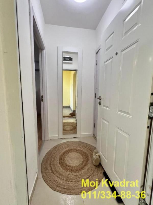 Stan na prodaju u Beogradu, Cerak, jednosoban, 32m2, cena 108600 evra