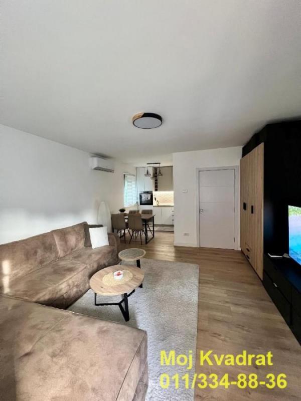 Stan na prodaju u Beogradu, Cerak, jednosoban, 32m2, cena 108600 evra