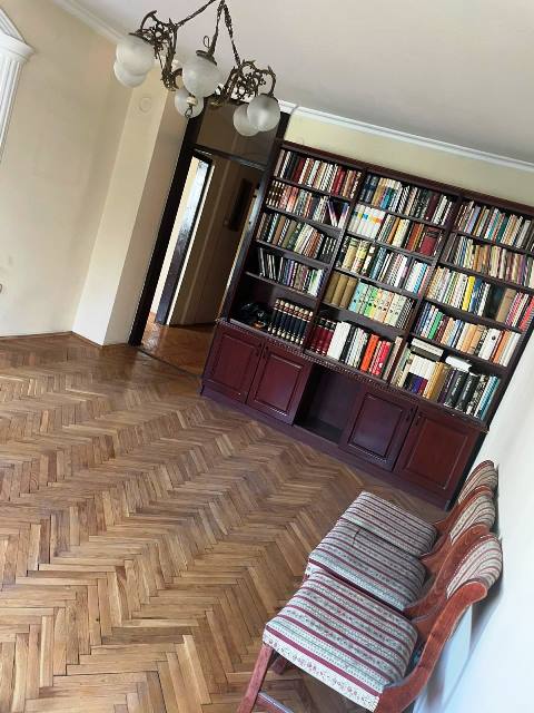 Stan na prodaju u Beogradu, Palata pravde, cetvorosoban, 99m2, cena 400000 evra