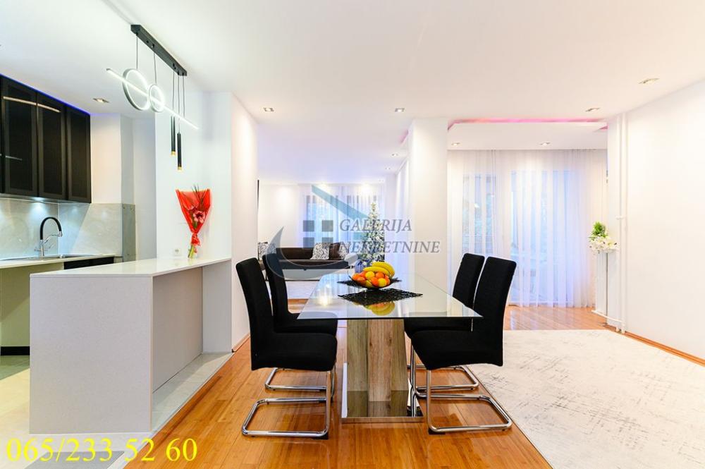 Stan na prodaju u Beogradu, Čukarica, troiposoban, 95m2, cena 279000 evra