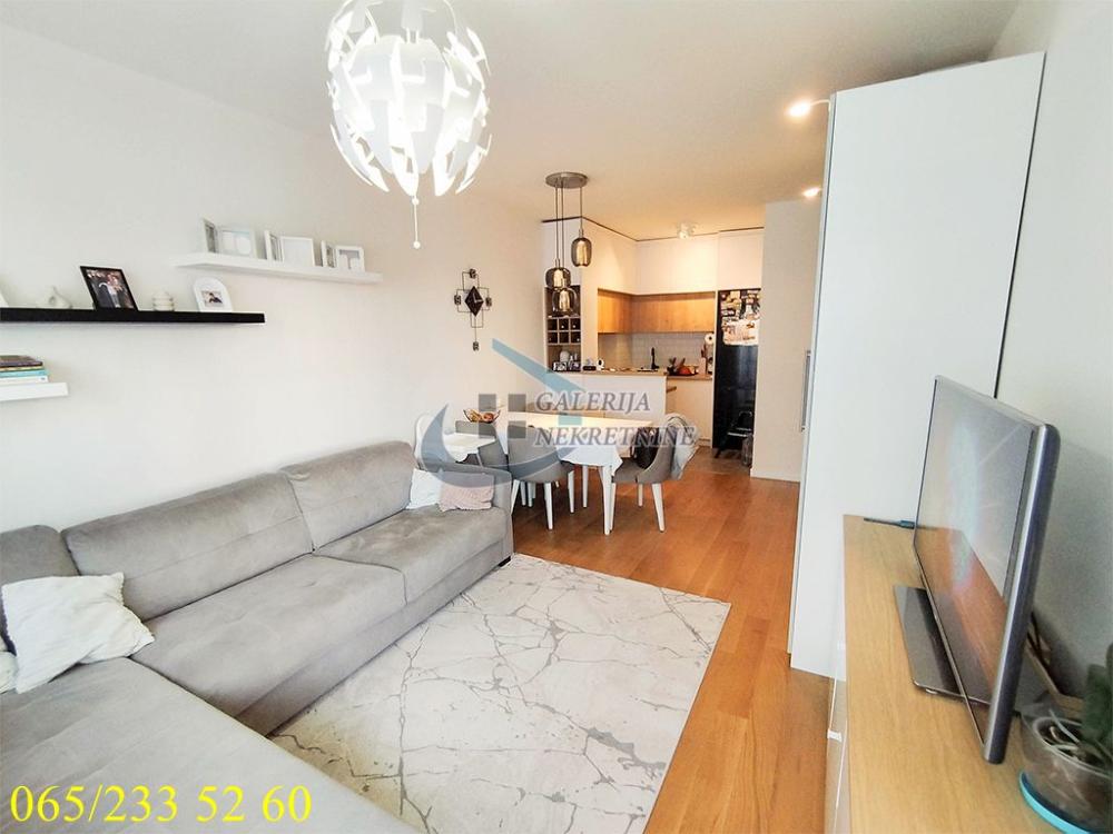 Stan na prodaju u Beogradu, Rakovica, dvosoban, 46m2, cena 170000 evra