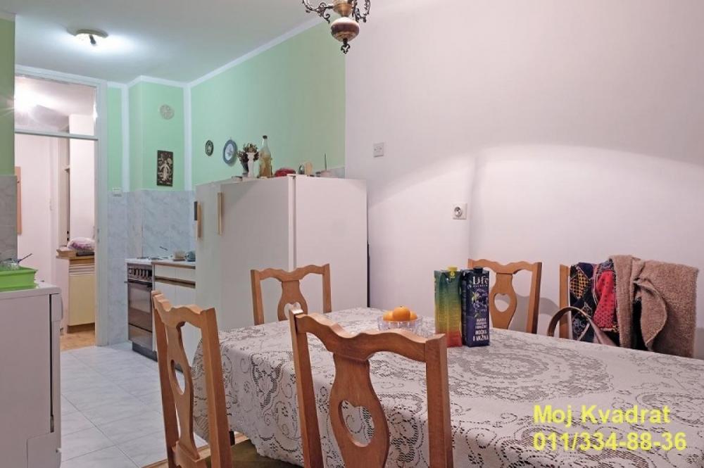 Stan na prodaju u Beogradu, Batajnica, dvosoban, 59m2, cena 118000 evra