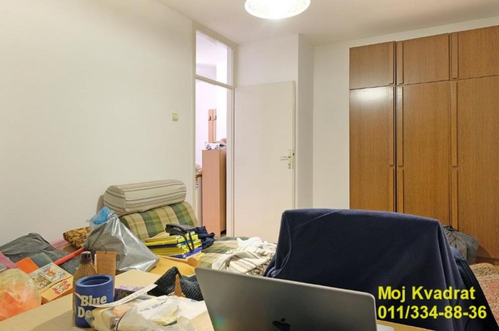 Stan na prodaju u Beogradu, Batajnica, dvosoban, 59m2, cena 118000 evra