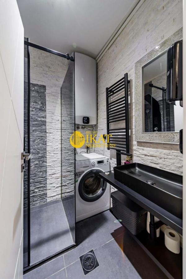 Stan na prodaju u Beogradu, Voždovac, dvosoban, 58m2, cena 157000 evra