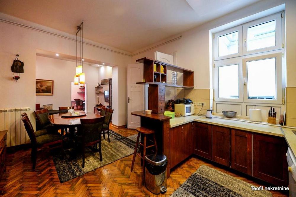 Stan na prodaju u Beogradu, Tašmajdan, trosoban, 86m2, cena 320000 evra