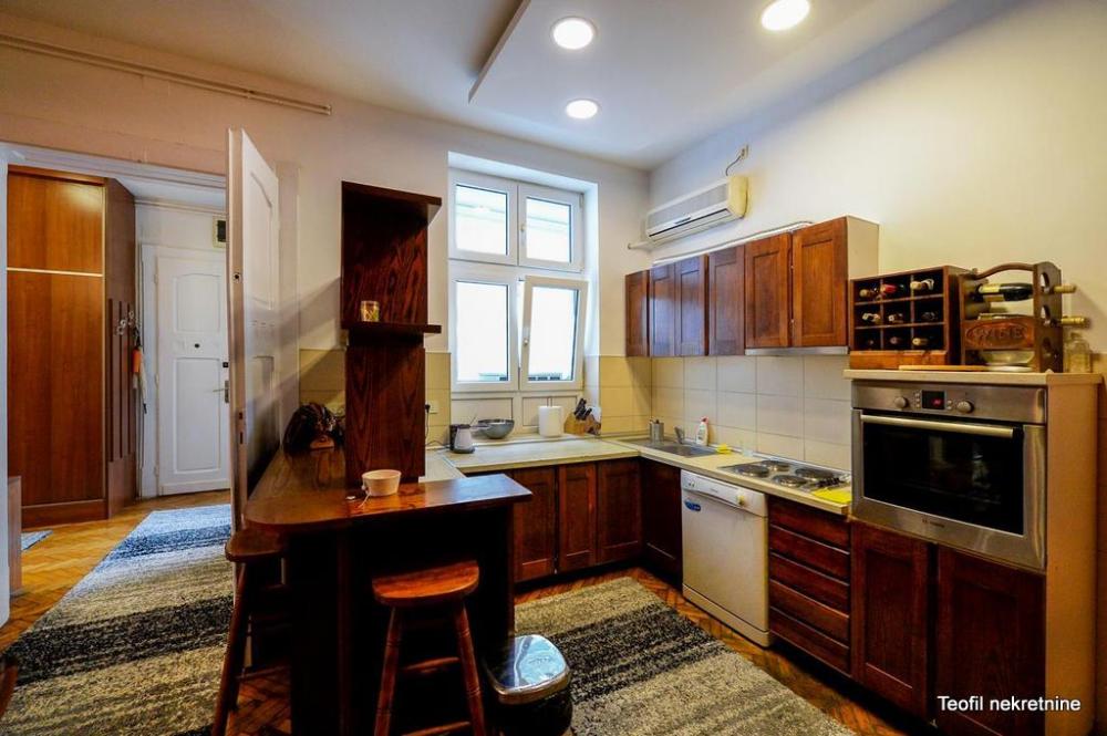 Stan na prodaju u Beogradu, Tašmajdan, trosoban, 86m2, cena 320000 evra