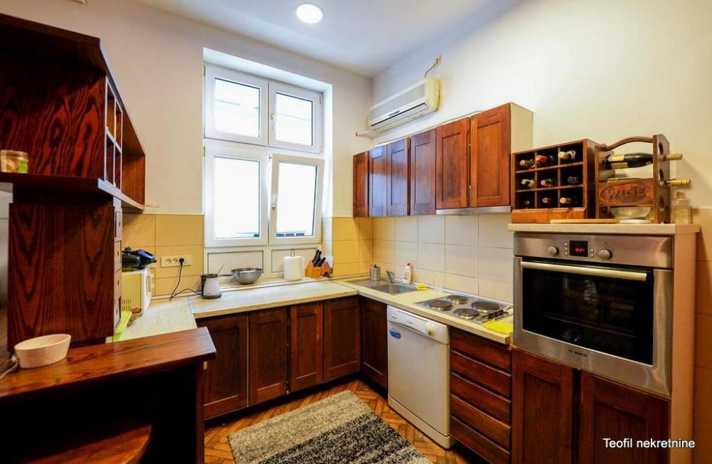 Stan na prodaju u Beogradu, Tašmajdan, trosoban, 86m2, cena 320000 evra