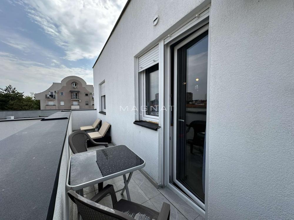 Stan na prodaju u Beogradu, Marije Bursać, jednoiposoban, 46m2, cena 135000 evra