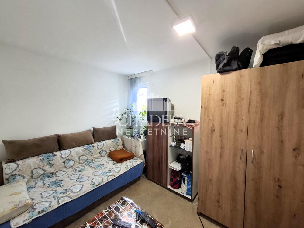 Stan na prodaju u Beogradu, Braće Jerković, dvoiposoban, 55m2, cena 125000 evra