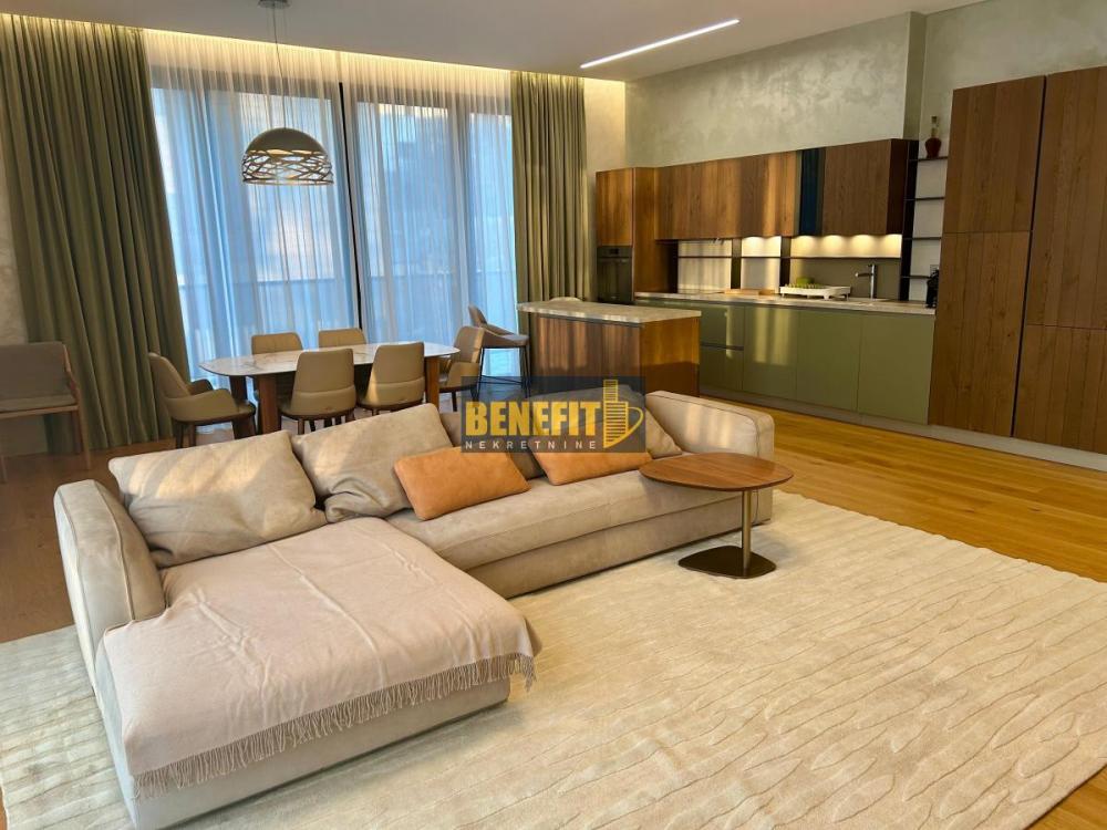 Stan na prodaju u Beogradu, Dedinje, cetvorosoban, 122m2, cena 620000 evra