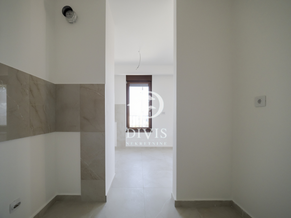 Stan na prodaju u Beogradu, Bežanijska kosa, cetvorosoban, 103m2, cena 389000 evra