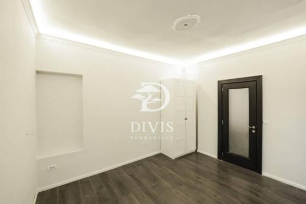 Stan na prodaju u Beogradu, Dorćol, dvoiposoban, 62m2, cena 403000 evra