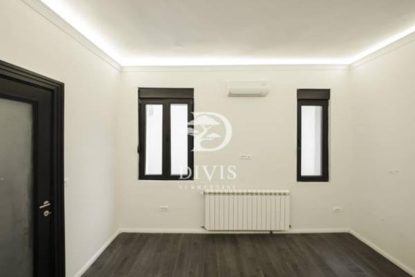 Stan na prodaju u Beogradu, Dorćol, dvoiposoban, 62m2, cena 403000 evra