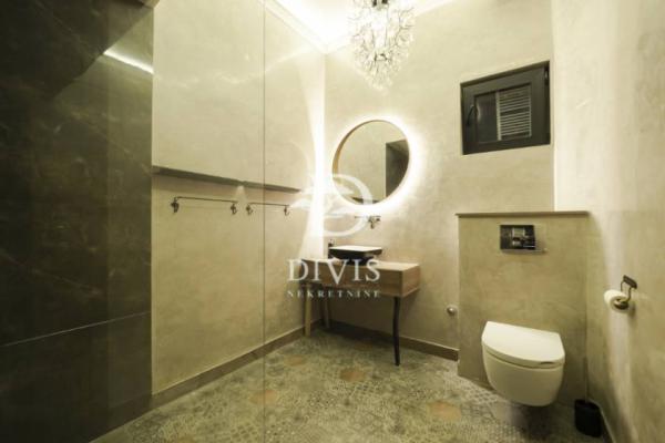 Stan na prodaju u Beogradu, Dorćol, dvoiposoban, 62m2, cena 403000 evra