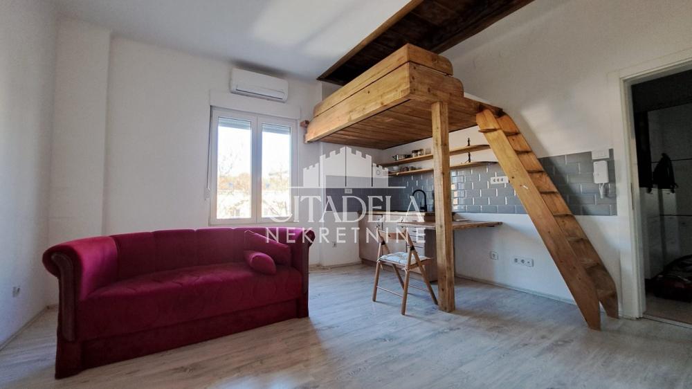 Stan na prodaju u Beogradu, Vračar, 27m2, cena 145000 evra