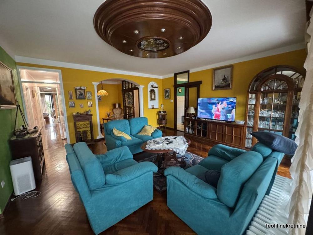 Stan na prodaju u Beogradu, Zeleni venac, cetvorosoban, 126m2, cena 440000 evra