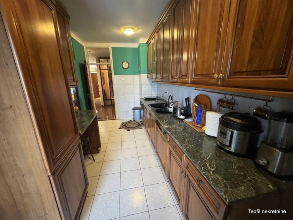 Stan na prodaju u Beogradu, Zeleni venac, cetvorosoban, 126m2, cena 440000 evra