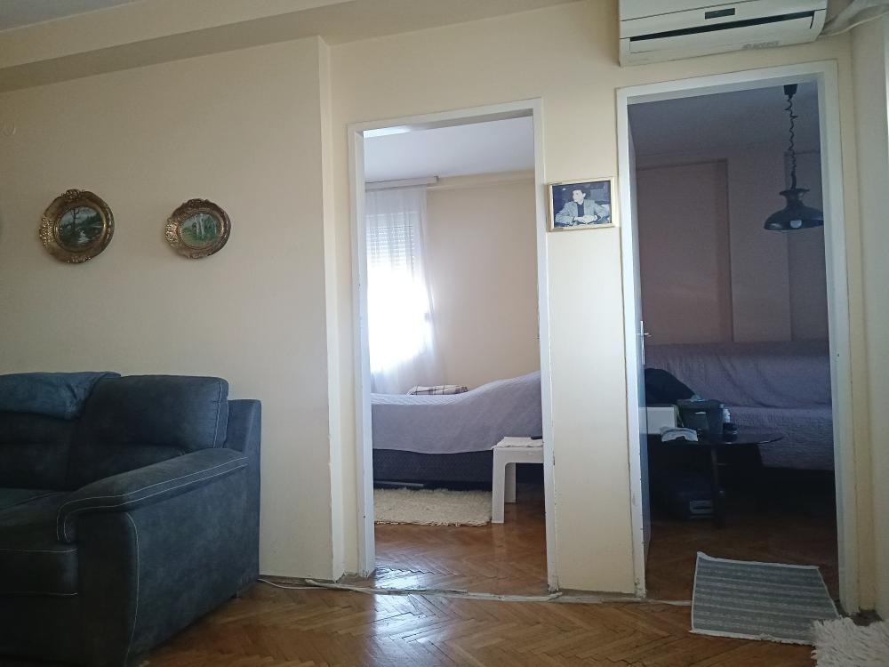 Stan na prodaju u Beogradu, Severni bulevar, dvoiposoban, 60m2, cena 170000 evra