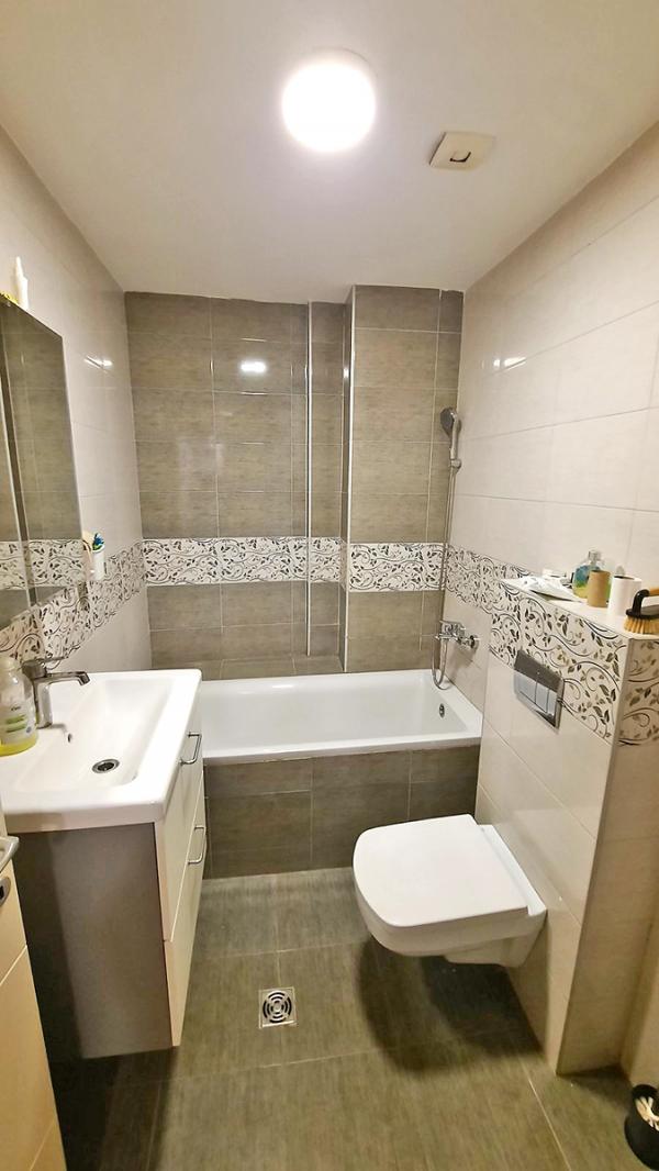 Stan na prodaju u Beogradu, Banjica, trosoban, 65m2, cena 205000 evra