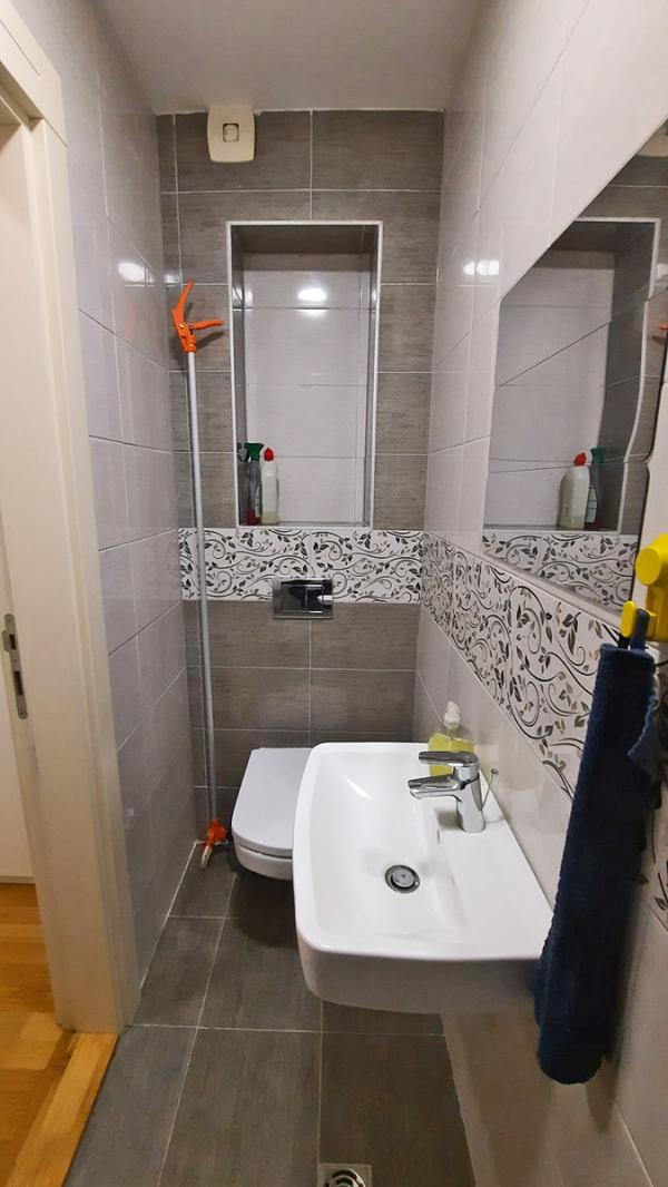 Stan na prodaju u Beogradu, Banjica, trosoban, 65m2, cena 205000 evra