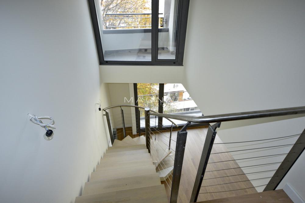 Stan na prodaju u Beogradu, Autokomanda, cetvorosoban, 133m2, cena 505400 evra