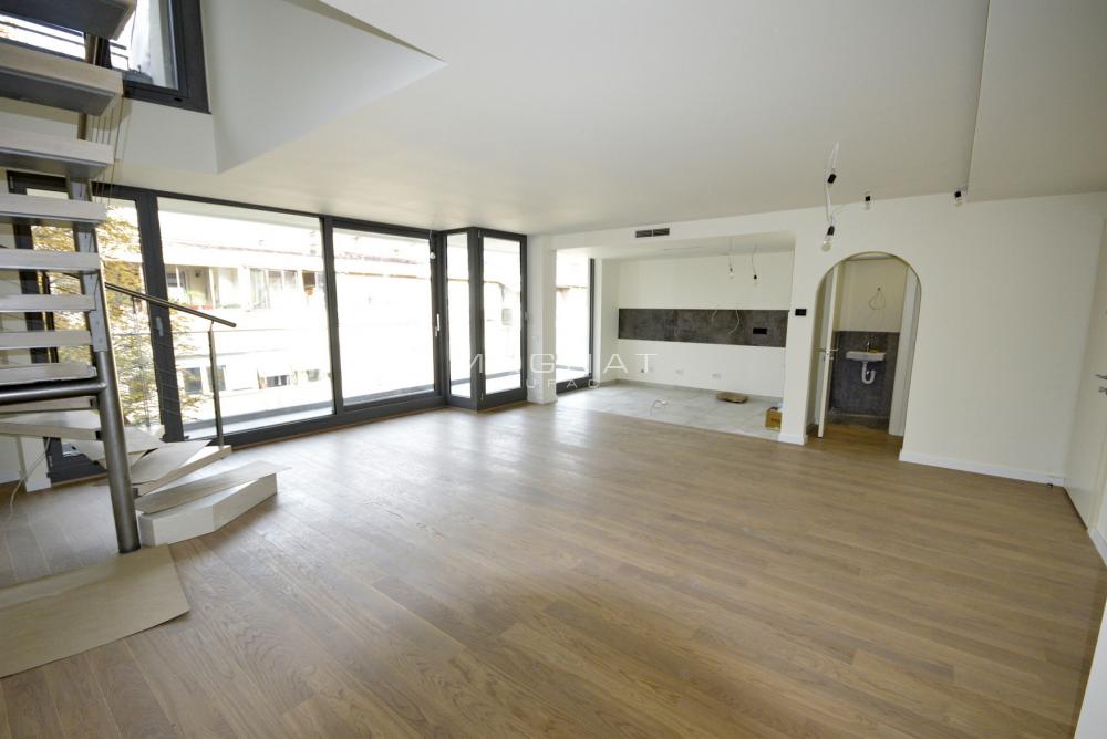 Stan na prodaju u Beogradu, Autokomanda, cetvorosoban, 133m2, cena 505400 evra